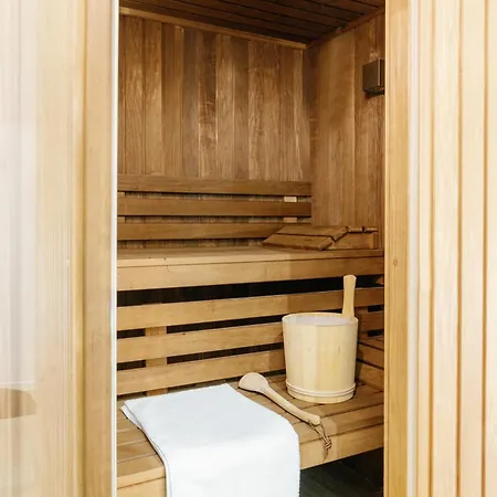 L'oxalis Villa, Sauna Et Jaccuzi Privatif Bullion