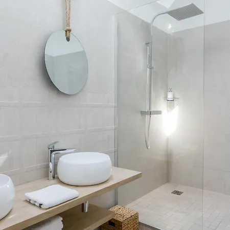 L'oxalis Villa, Sauna Et Jaccuzi Privatif * Bullion