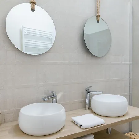 L'oxalis Villa, Sauna Et Jaccuzi Privatif וילה *